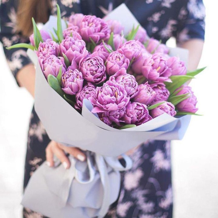 Тюльпаны "Пионс" в Санкт-Петербурге