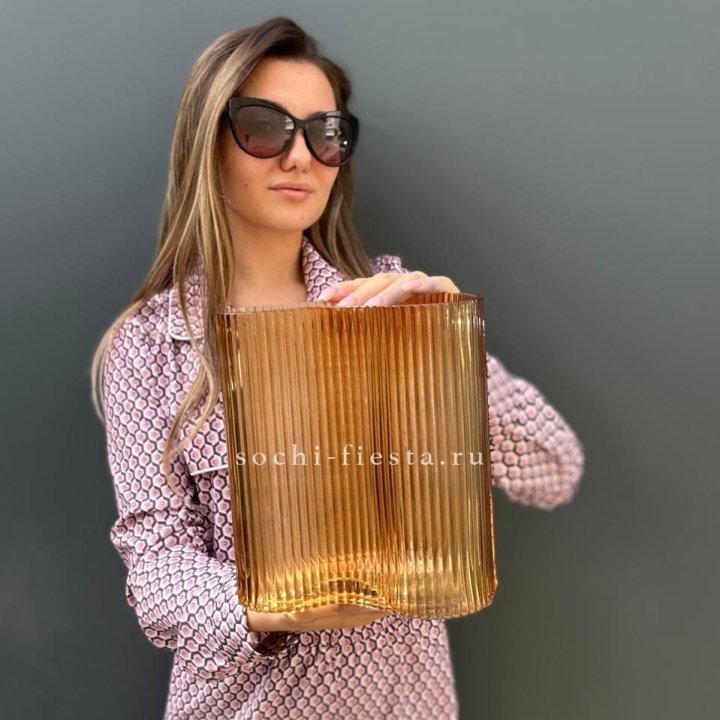 Стеклянная ваза №7 в Санкт-Петербурге