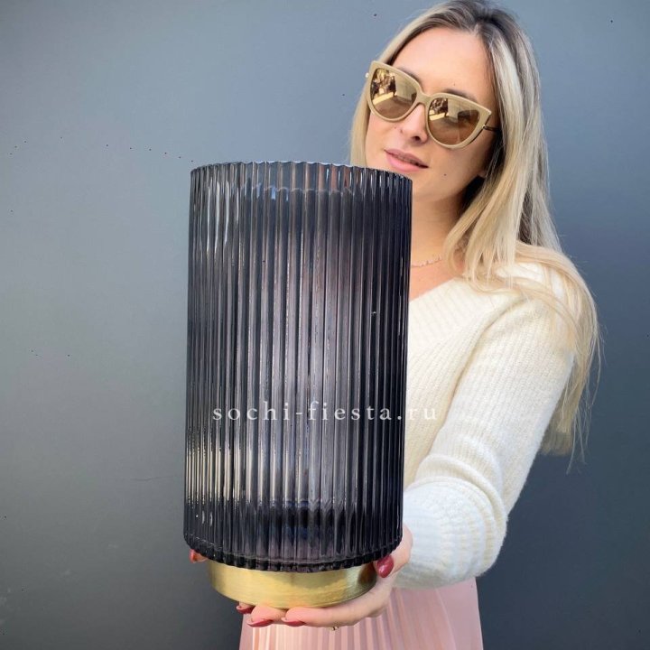 Стеклянная ваза №4 в Санкт-Петербурге